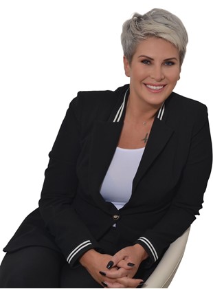 Kübra Kehribar